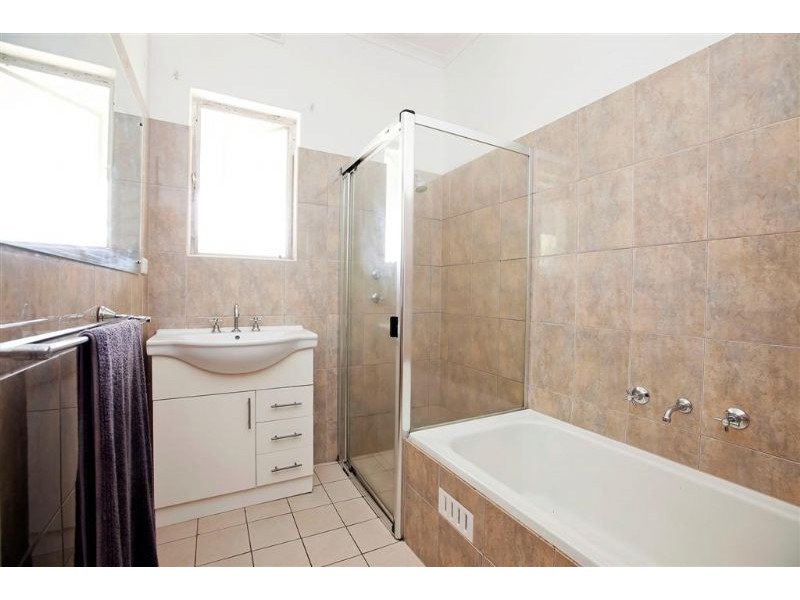 16 Todd Road, Para Hills SA 5096