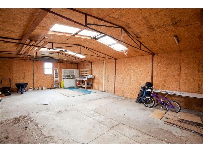 16 Todd Road, Para Hills SA 5096