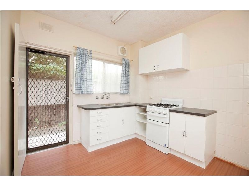 2/52 Henley Beach Road, Henley Beach SA 5022