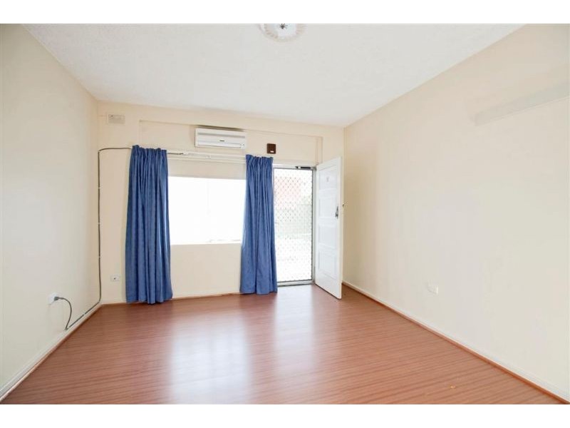 2/52 Henley Beach Road, Henley Beach SA 5022