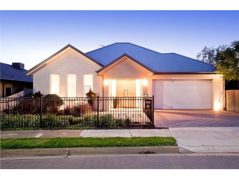 18 West Street, Semaphore Park SA 5019