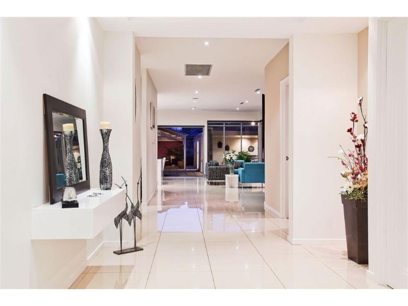 18 West Street, Semaphore Park SA 5019