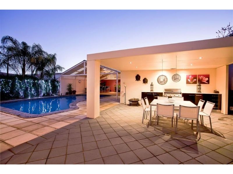 18 West Street, Semaphore Park SA 5019