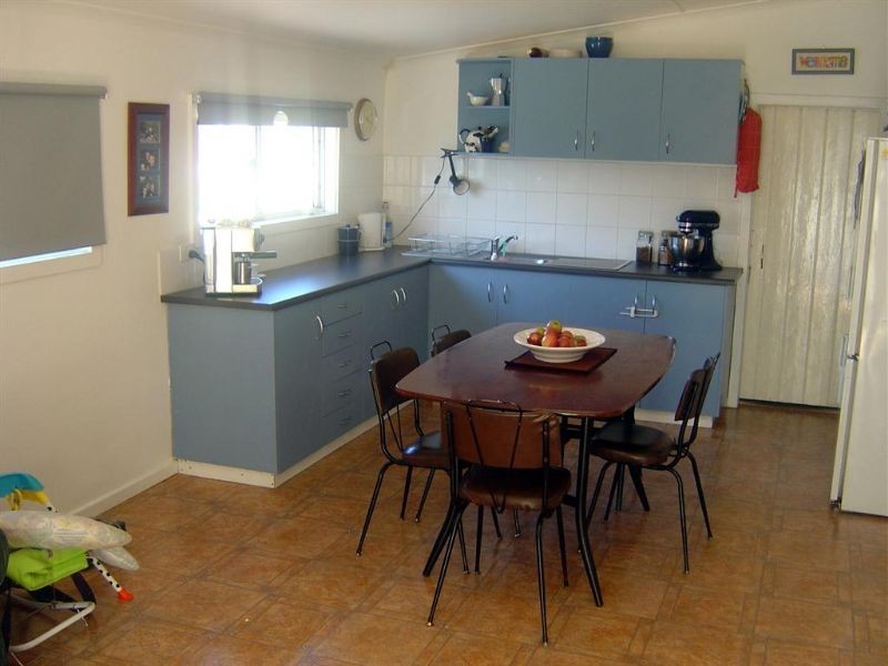 2 Martin Street, Birkenhead SA 5015