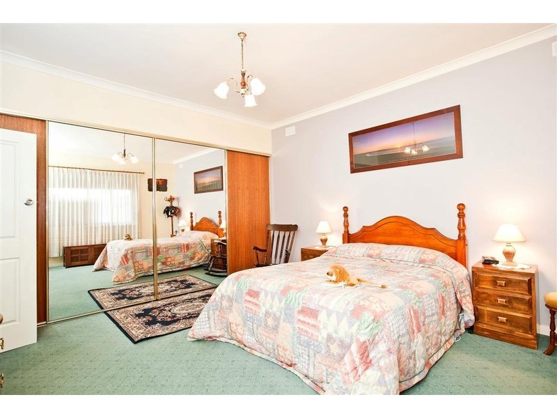 68 Mead Street, Birkenhead SA 5015