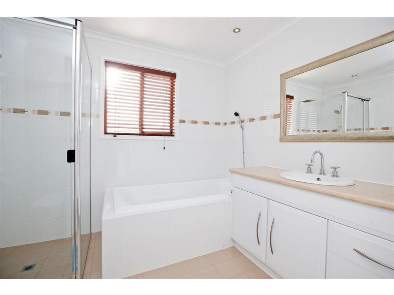 4 France III Court, North Haven SA 5018