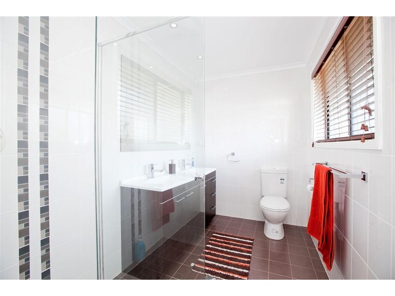 4 France III Court, North Haven SA 5018