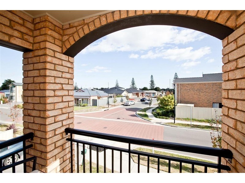 14 Collins Street, Largs North SA 5016