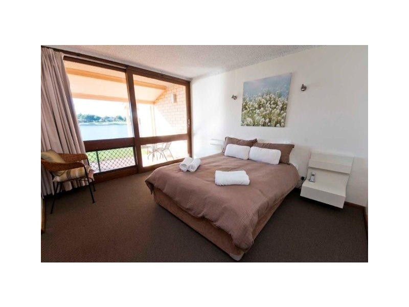 5/80 Military Road, Tennyson SA 5022