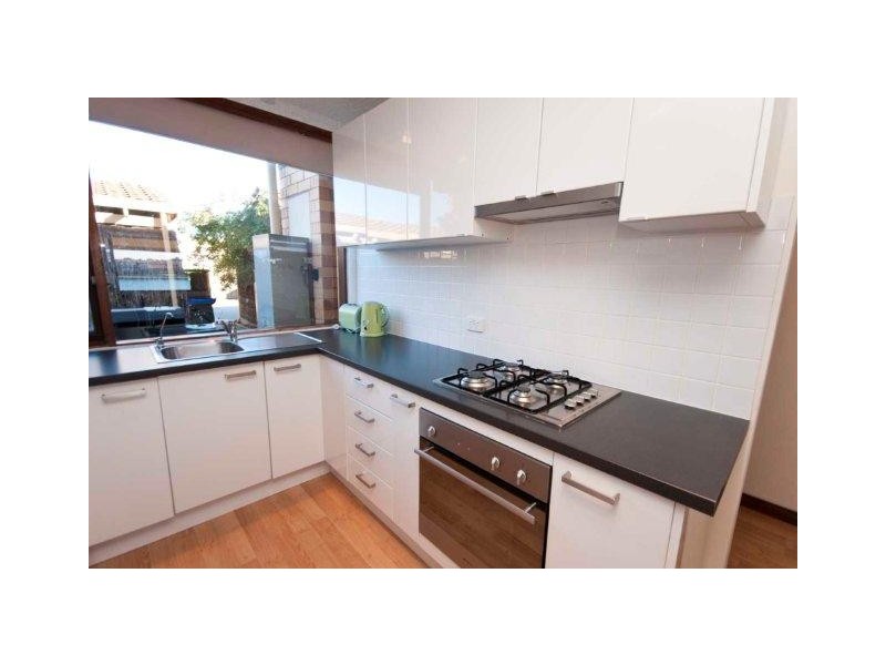 5/80 Military Road, Tennyson SA 5022