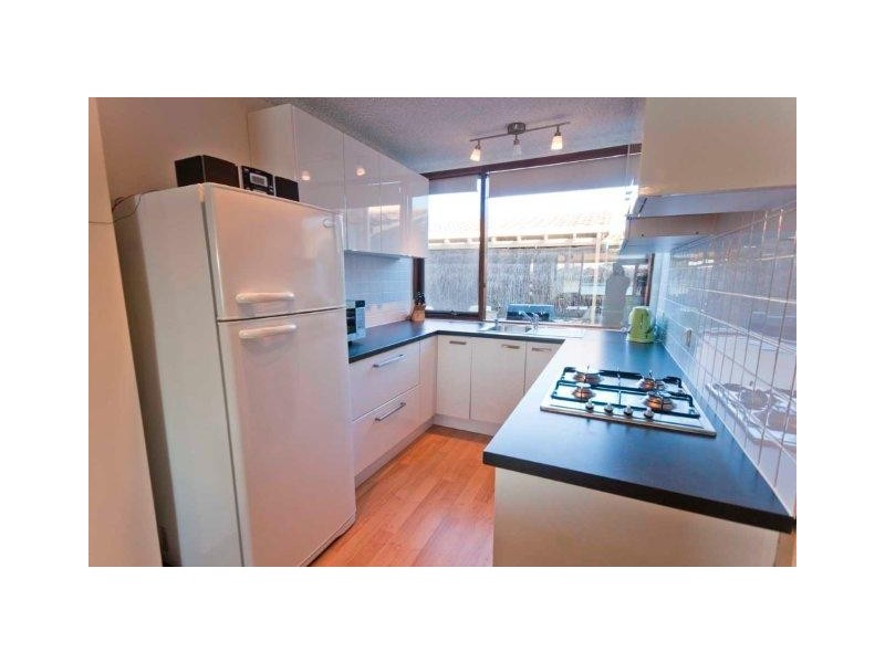 5/80 Military Road, Tennyson SA 5022