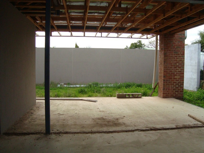 5A Erin Street, Broadview SA 5083