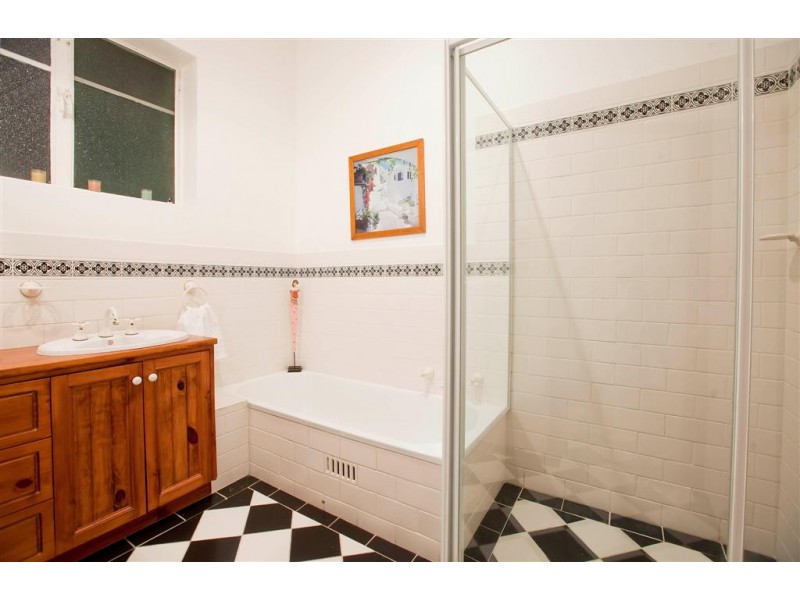 6 Brae Road, St Georges SA 5064