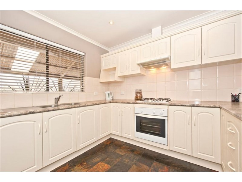 15 Castle Street, Glanville SA 5015