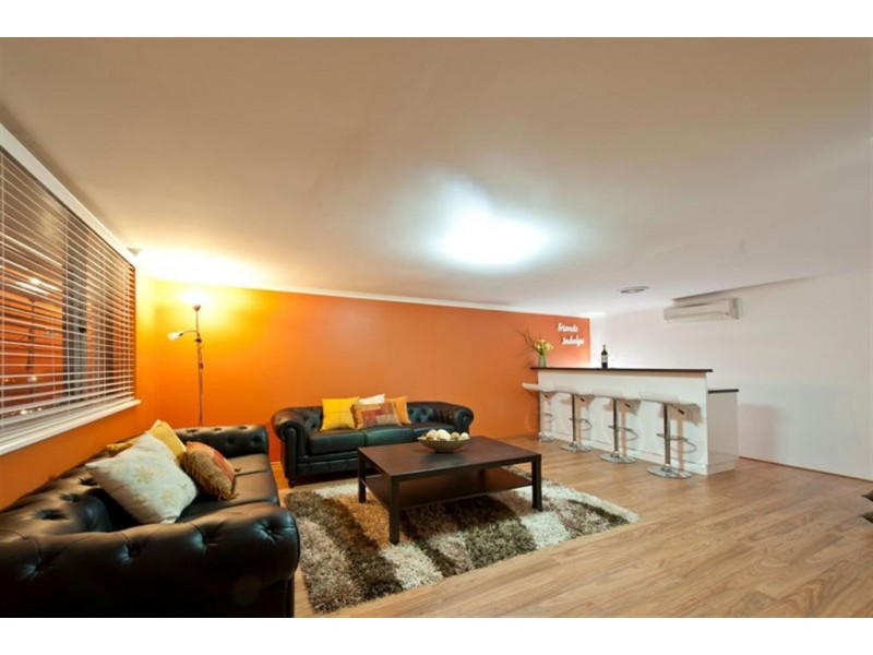 15 Castle Street, Glanville SA 5015