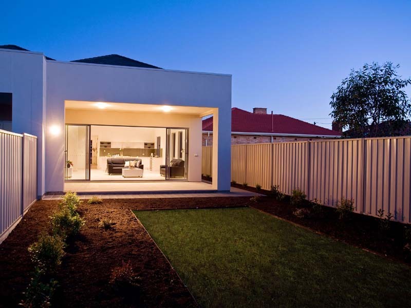 6 Henley Avenue, Henley Beach SA 5022