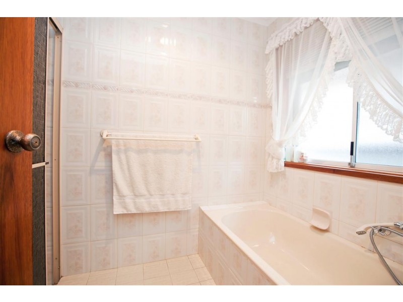 35 Honeyton Street, Seaton SA 5023