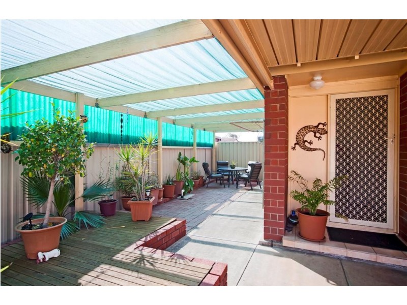 35 Tucker Crescent, North Haven SA 5018