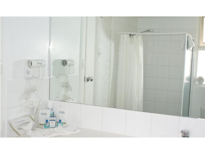 27/18 Raymond Grove, Glenelg SA 5045