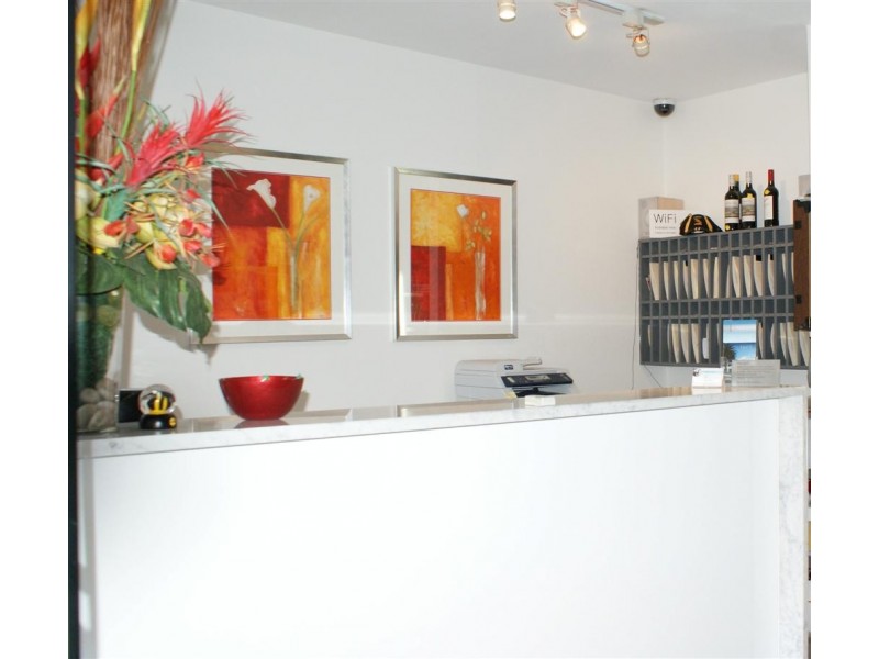 27/18 Raymond Grove, Glenelg SA 5045