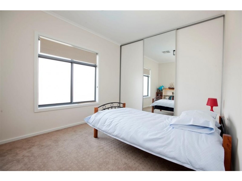 21 Ashburton Avenue, West Lakes Shore SA 5020