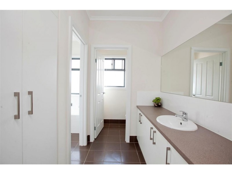 21 Ashburton Avenue, West Lakes Shore SA 5020