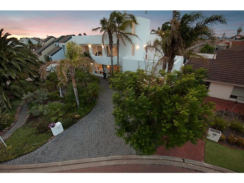 2 Challenge Court, North Haven SA 5018