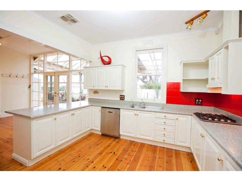 336 Military Road, Largs Bay SA 5016