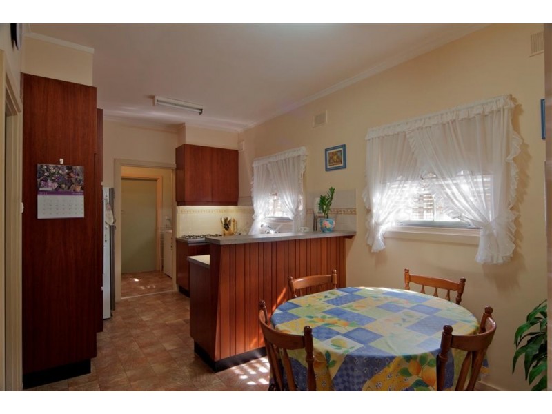 18 Wandana Terrace, Taperoo SA 5017