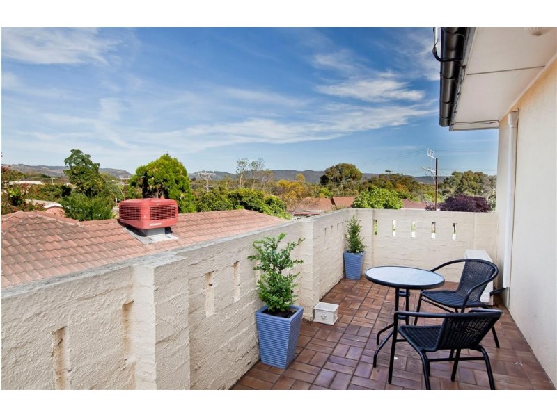 84 Knightsbridge Avenue, Valley View SA 5093