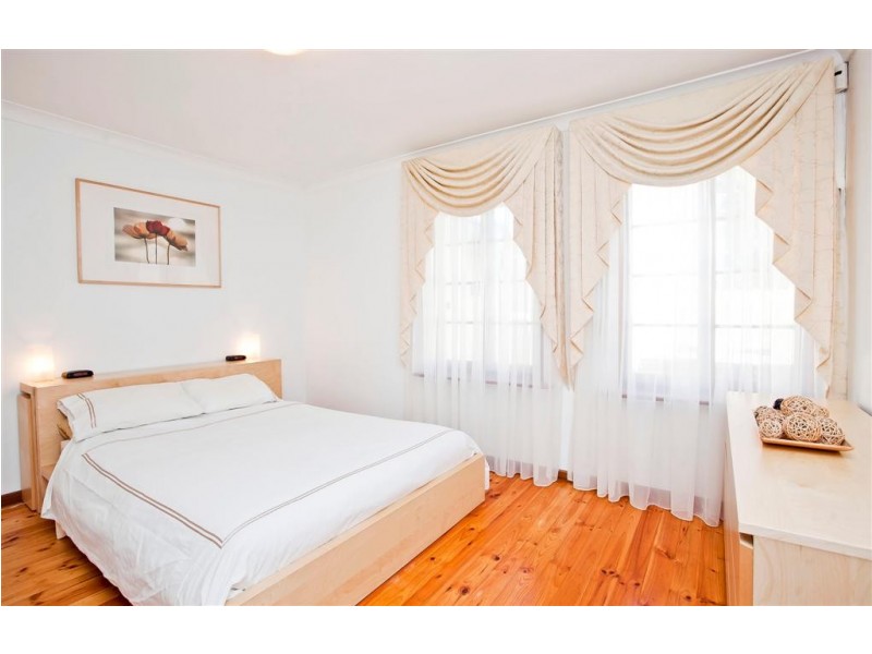 84 Knightsbridge Avenue, Valley View SA 5093