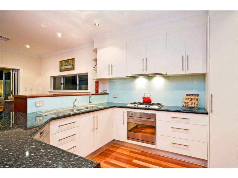 12 Hanson Street, Semaphore SA 5019