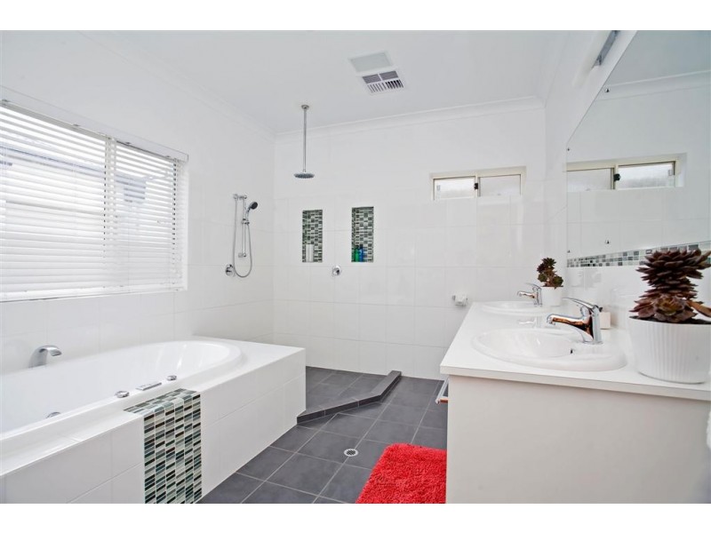 12 Hanson Street, Semaphore SA 5019