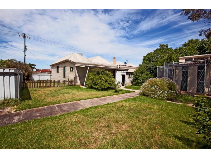 175 Hart Street, Glanville SA 5015