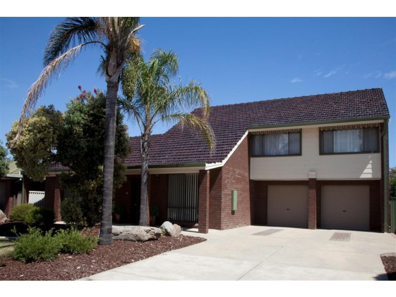 10 Read Court, North Haven SA 5018