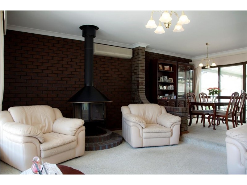 10 Read Court, North Haven SA 5018