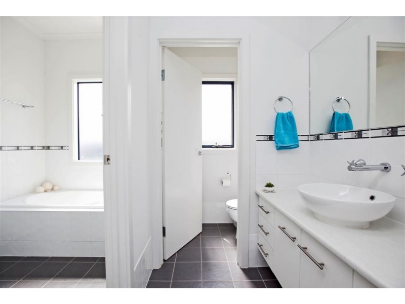 10 Morea Street, Taperoo SA 5017