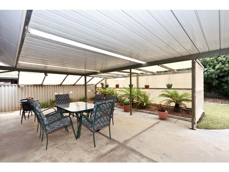 10 Read Court, North Haven SA 5018