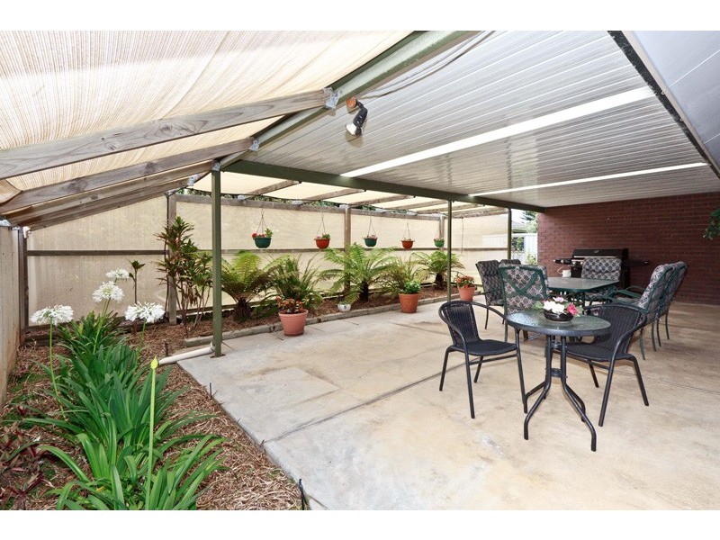 10 Read Court, North Haven SA 5018