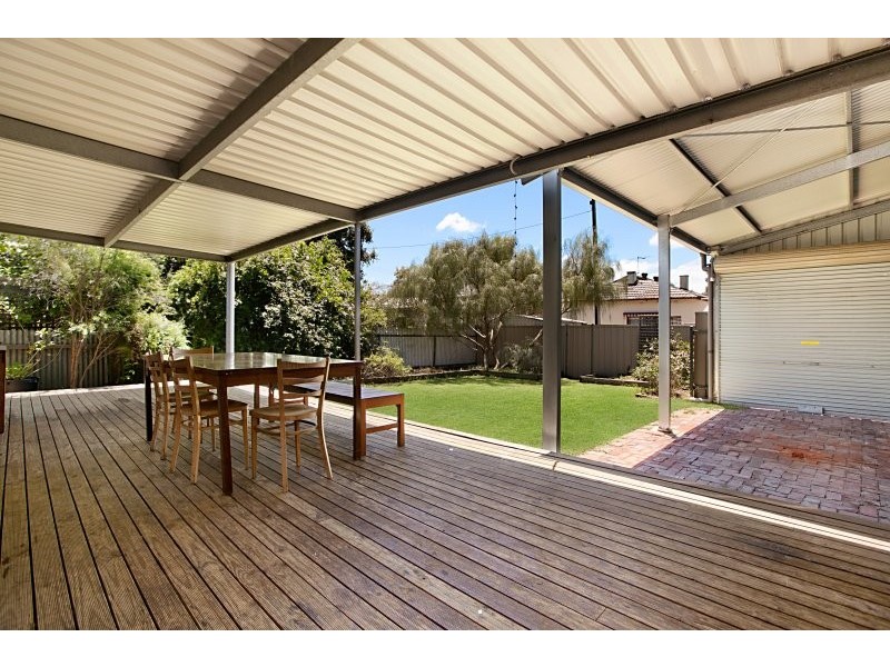 92 East Terrace, Henley Beach SA 5022