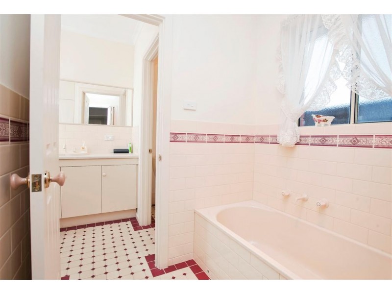 10 Ashington Court, Findon SA 5023