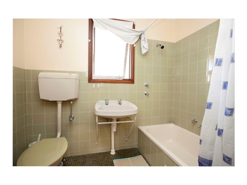 28 Tucker Crescent, North Haven SA 5018