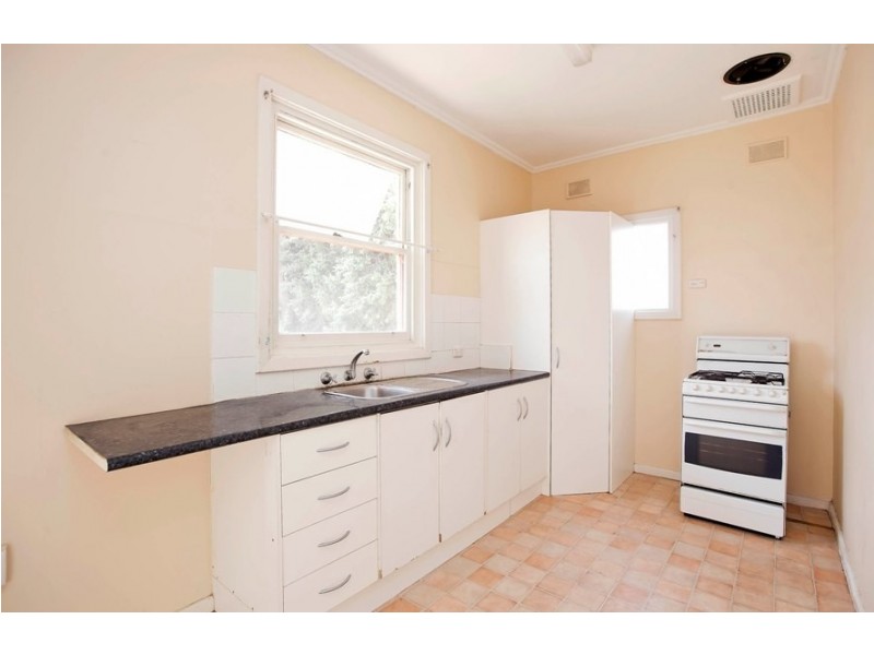 11 Douglas Street, Flinders Park SA 5025