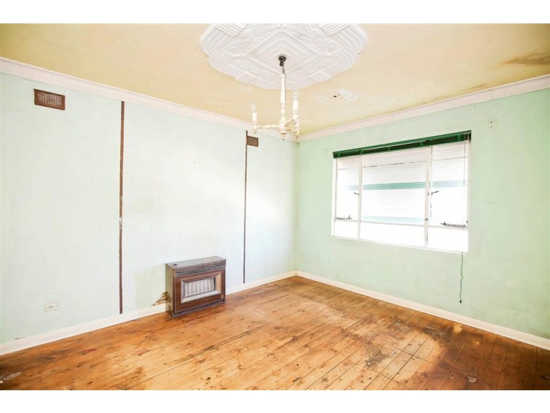 279 Railway Terrace, Taperoo SA 5017