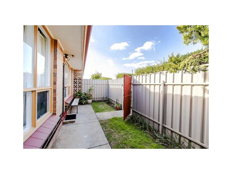 2/105 Spring Street, Queenstown SA 5014