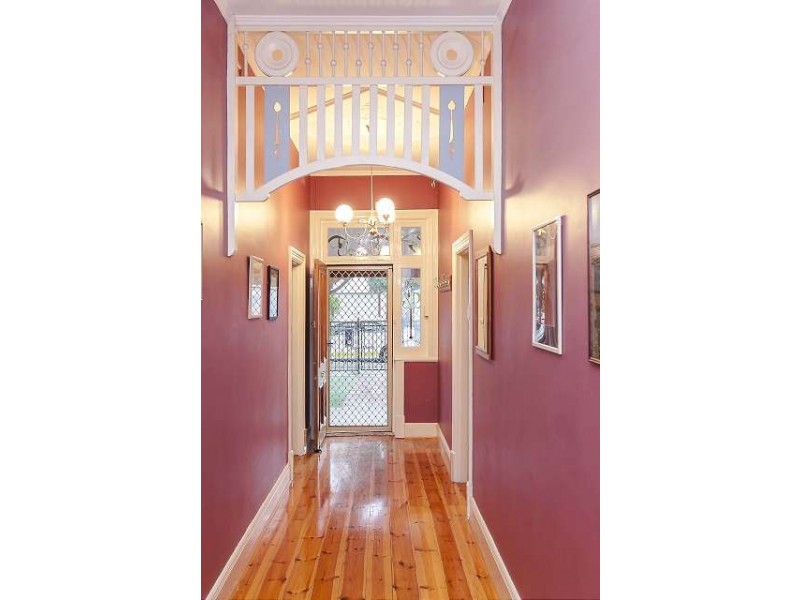 10 Ralph Street, Largs Bay SA 5016