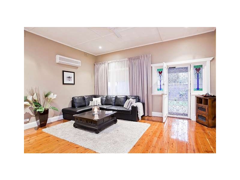 77 William Street, Beverley SA 5009