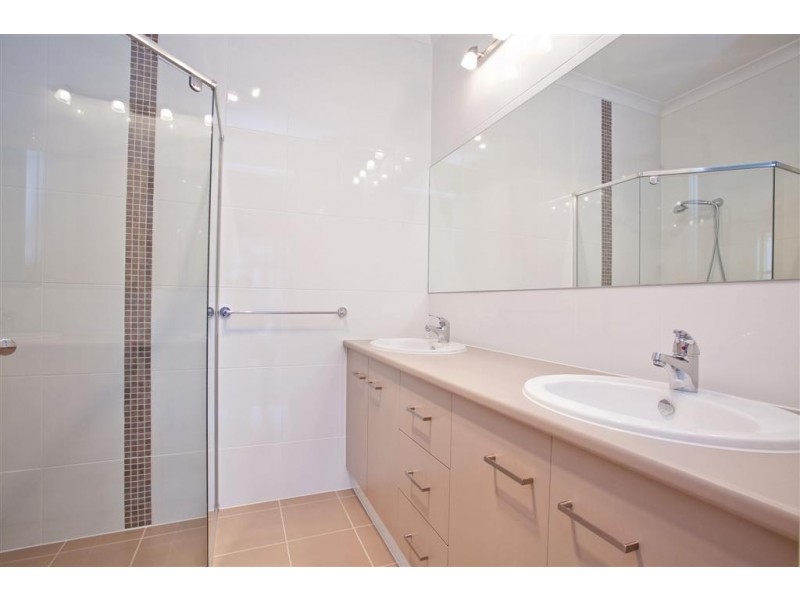 33 Charles Matthew Circle, Woodville SA 5011