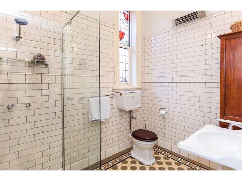 16 Stanley Street, Woodville SA 5011