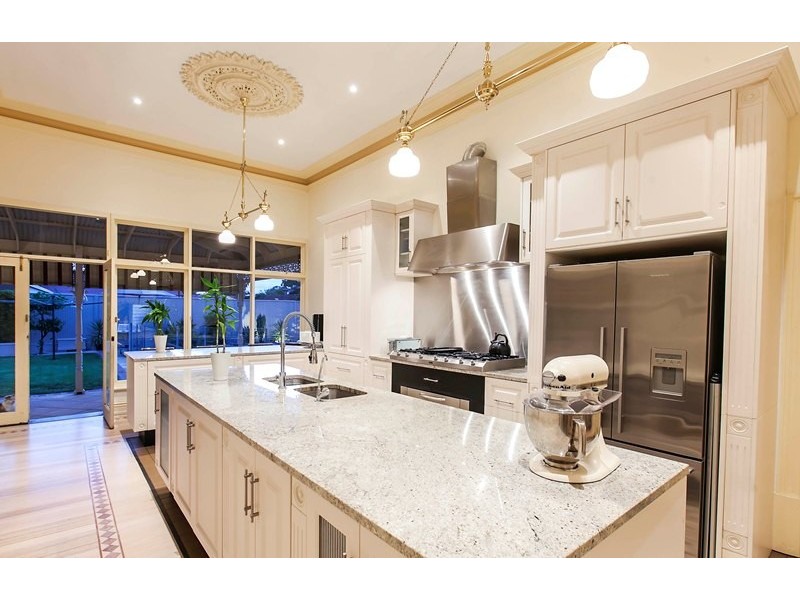 16 Stanley Street, Woodville SA 5011